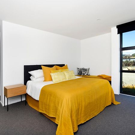 Harakeke Boutique Accommodation Mahana ภายนอก รูปภาพ